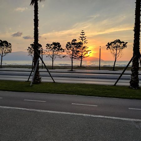 Lucky Lux Apartment Vlorë 外观 照片