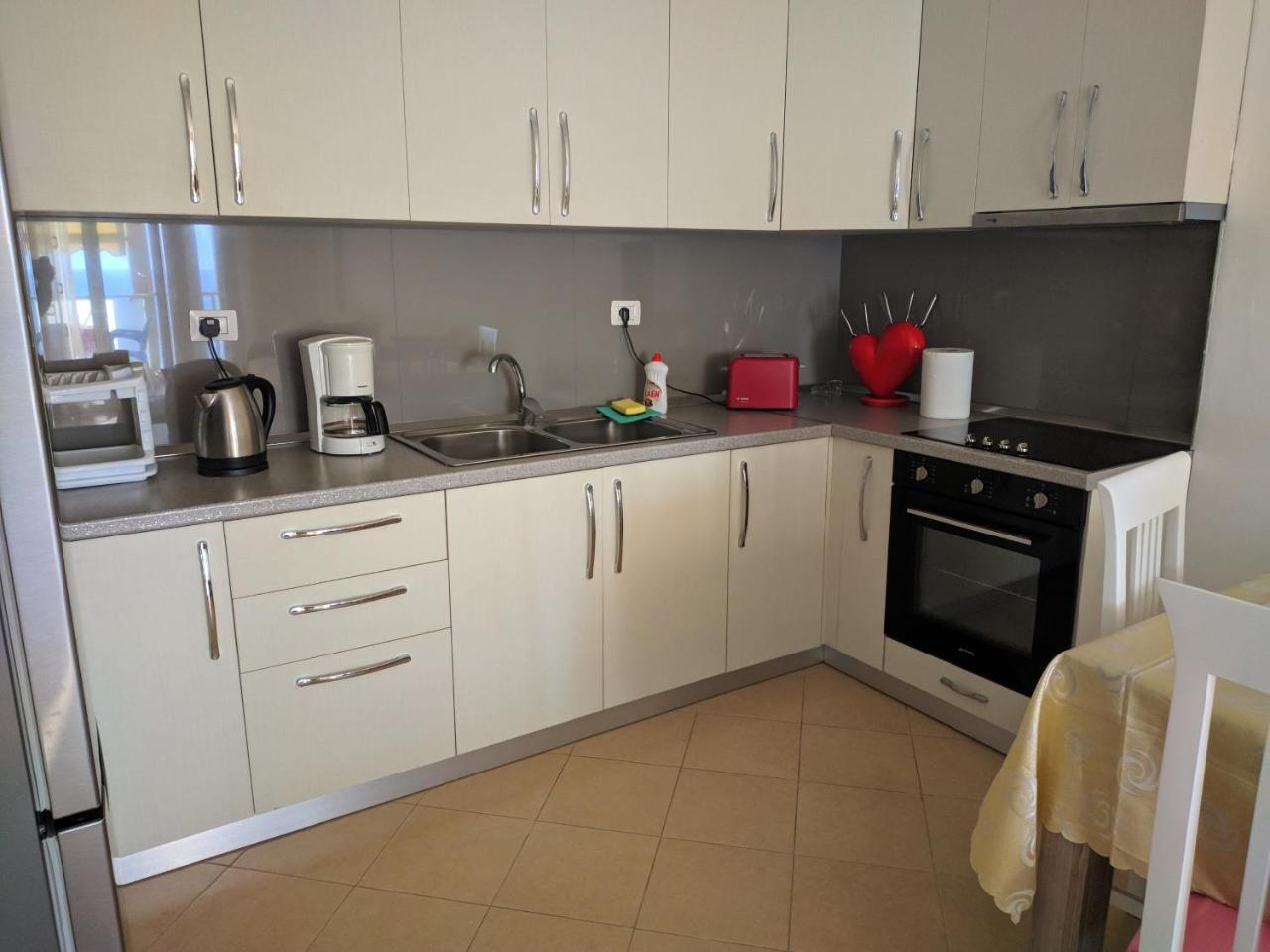 Lucky Lux Apartment Vlorë 外观 照片